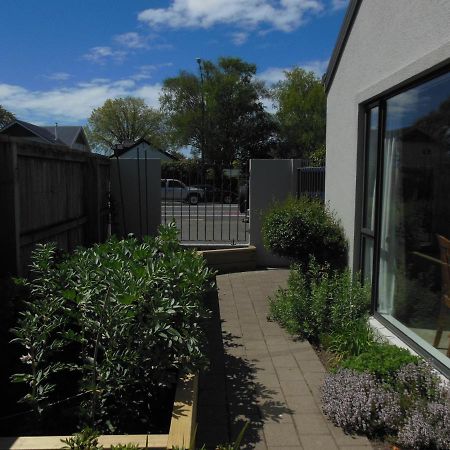 Garden Bed And Breakfast Christchurch Esterno foto