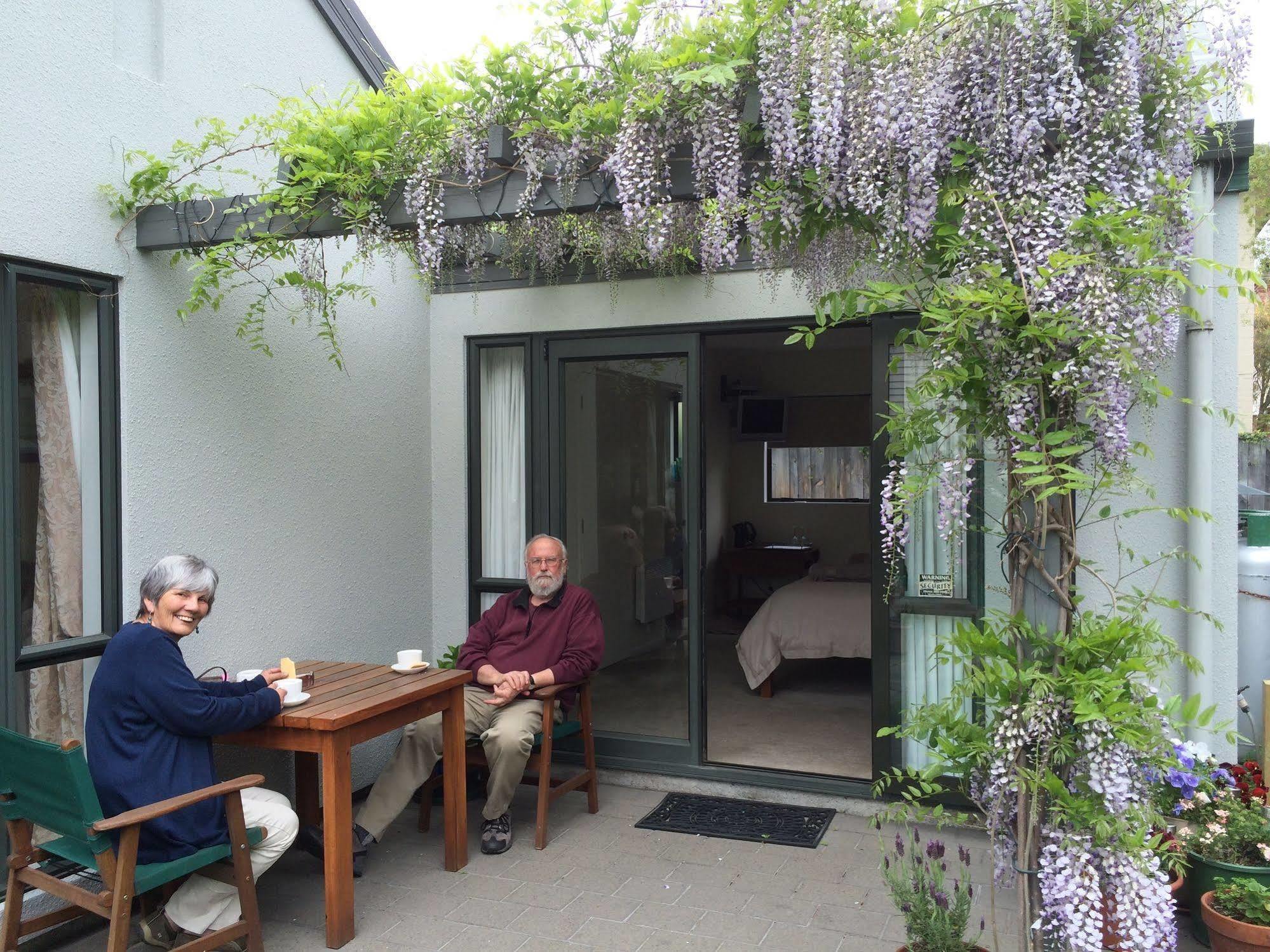 Garden Bed And Breakfast Christchurch Esterno foto