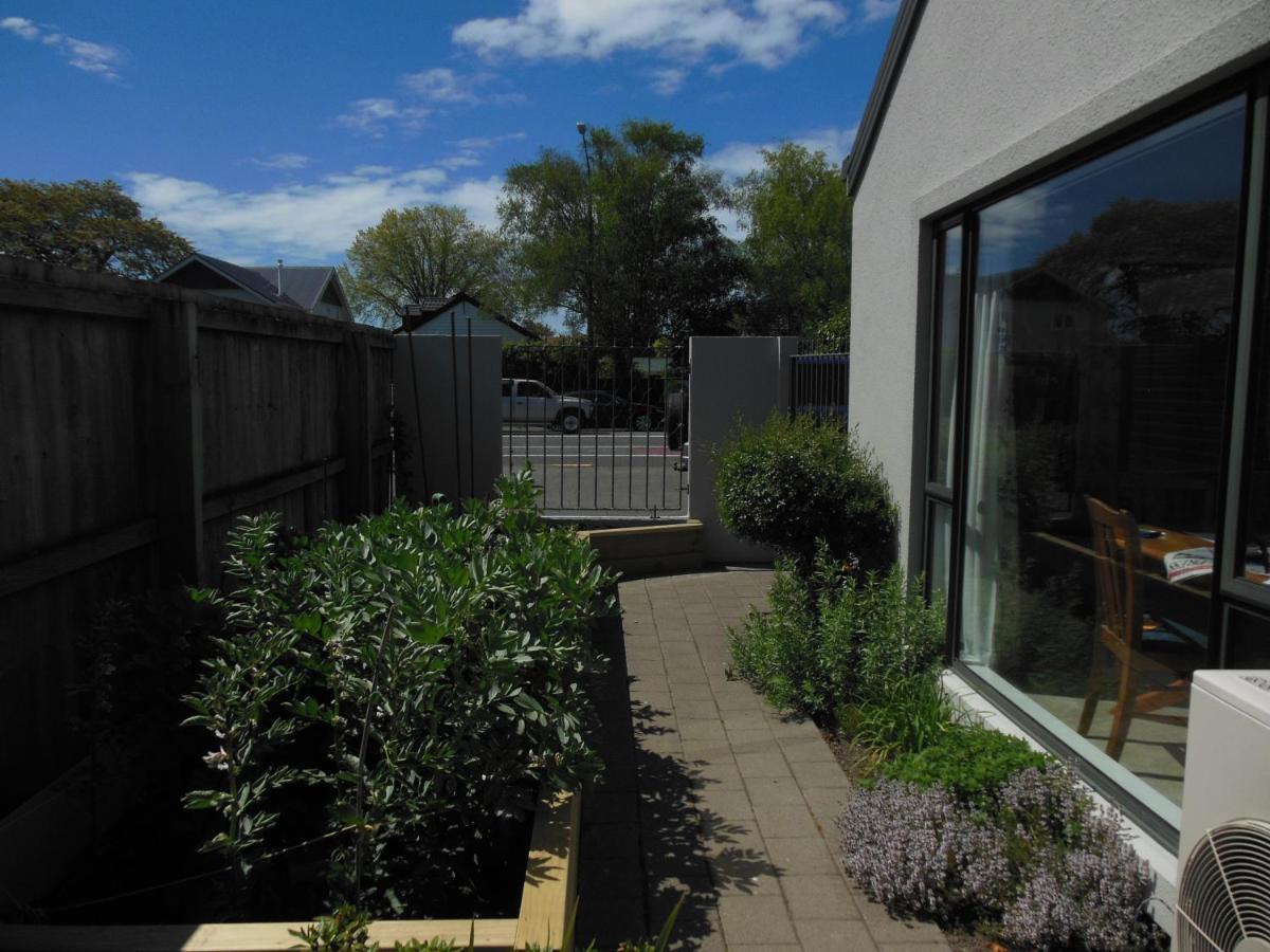 Garden Bed And Breakfast Christchurch Esterno foto